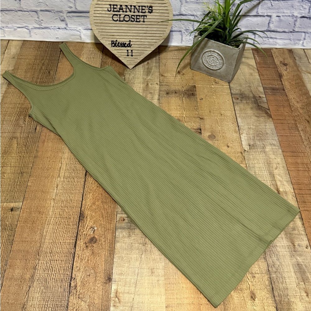 Aritzia Wilfred free Murdock dress - Picture 3 of 9